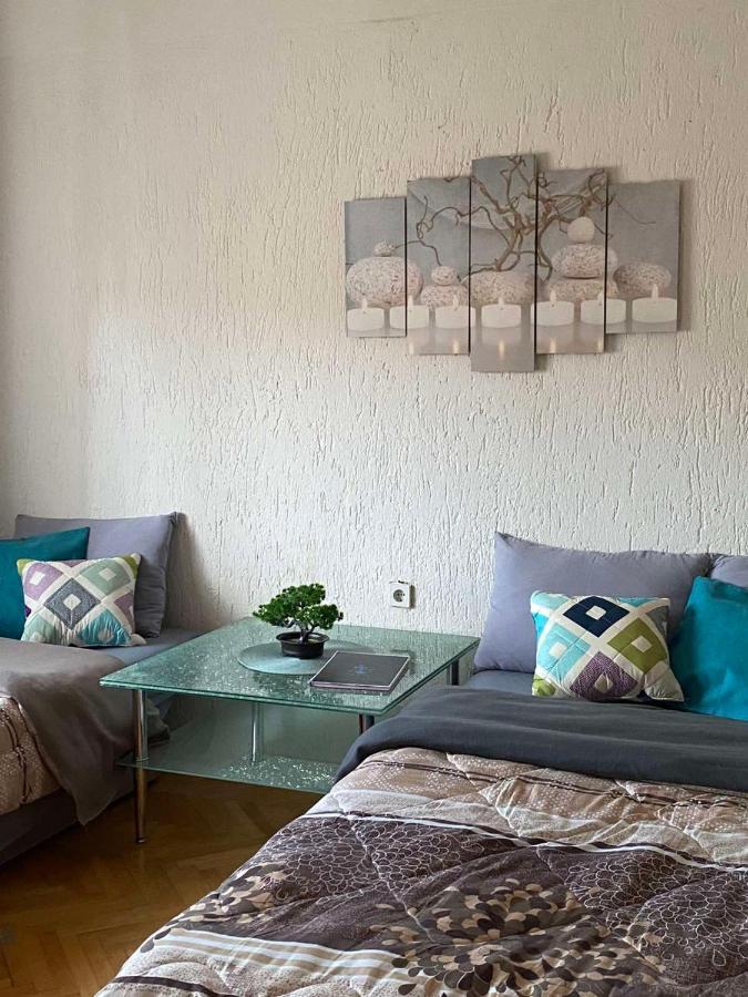 Ta&Ti Apartment โอครีด ภายนอก รูปภาพ
